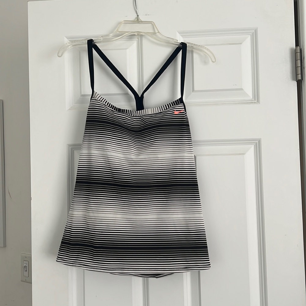 Nike bathing suit top, size L